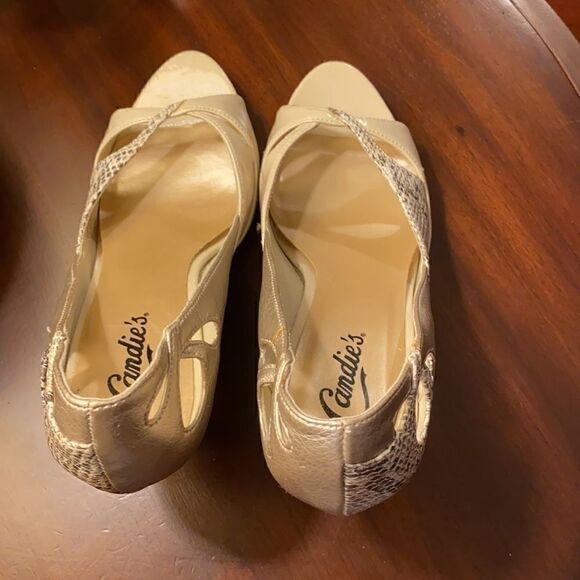 Candie’s Wikked Heels, Tan, Gold, Snakeskin Sz 8M - Picture 4 of 9